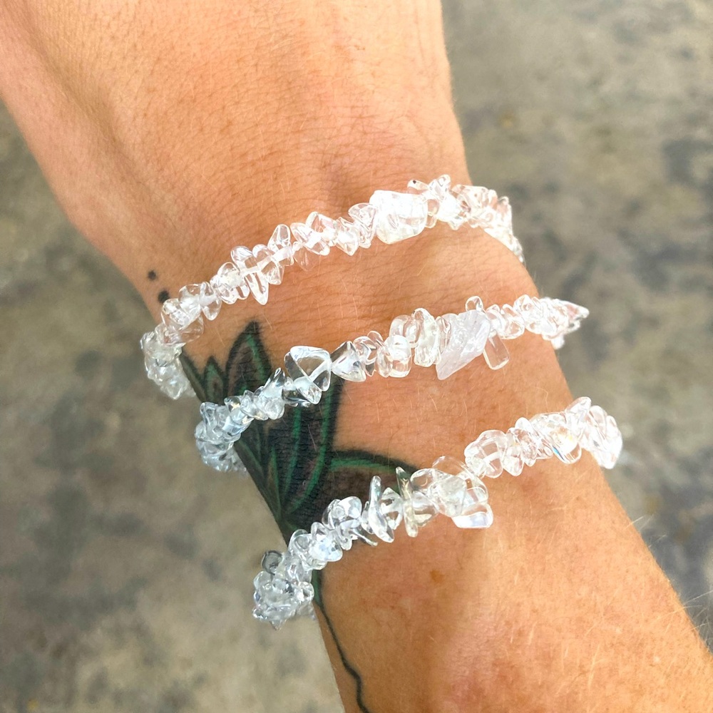 Fine Elegance Clear Quartz Bracelet